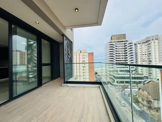 Departamento de 3 ambientes en alquiler en PLAYA GRANDE