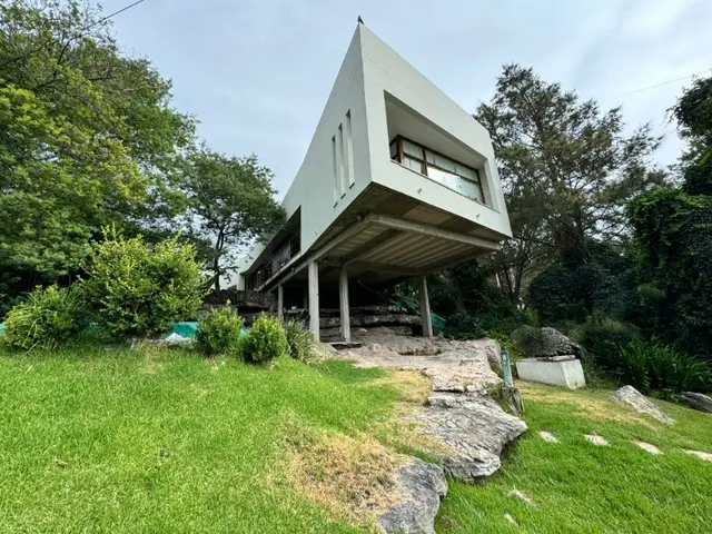 Casa de 4 ambientes en venta en SIERRA DE LOS PADRES