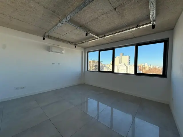 Local de 1 ambiente en venta en PLAZA PERALTA RAMOS