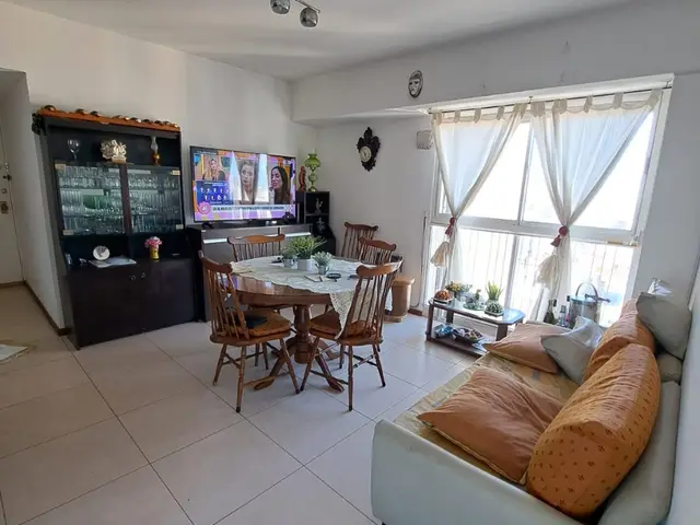 Departamento de 3 ambientes en venta en Centro