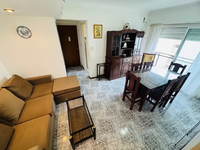 Departamento de 2 ambientes en venta en AREA CENTRO