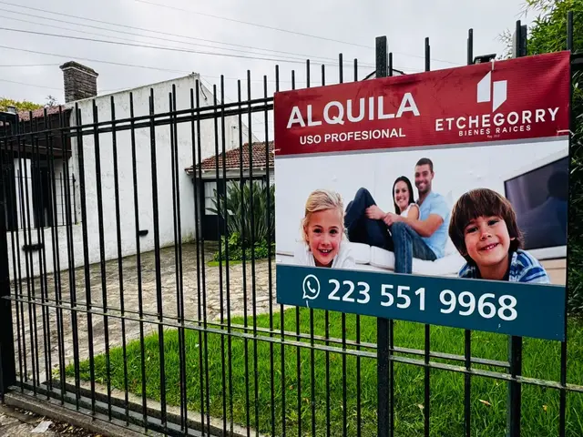 Casa de 8 ambientes en alquiler en LOS TRONCOS