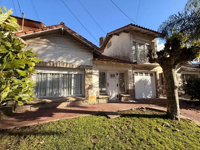 Casa de 4 ambientes en venta en SAN JOSE