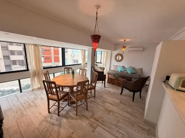 Departamento de 3 ambientes en venta en PLAYA GRANDE