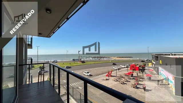 Departamento de 2 ambientes en venta en PARQUE LURO