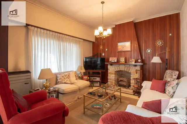 Casa de 2 ambientes en venta en FUNES Y SAN LORENZO