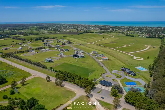 Terreno en venta en LOS ACANTILADOS