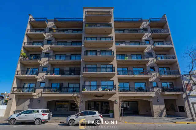 Departamento de 2 ambientes en venta en ESTACION TERMINAL (ALDREY)