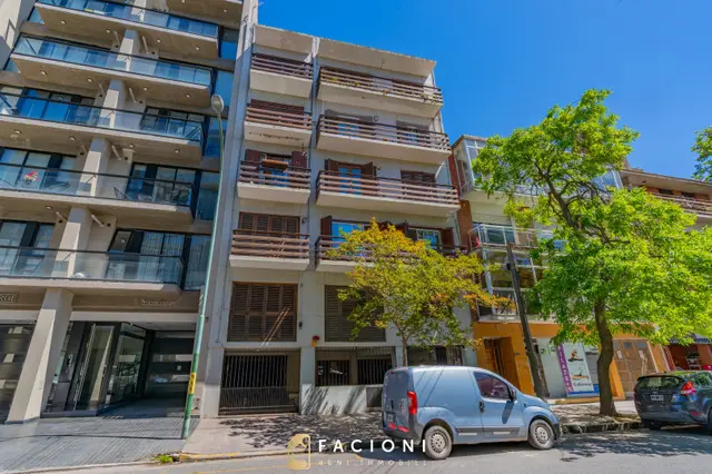 Departamento de 3 ambientes en venta en ESTACION TERMINAL (ALDREY)
