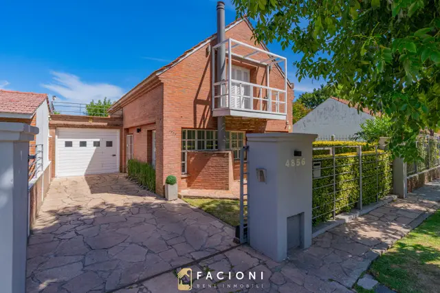 Casa de 5 ambientes en venta en CONSTITUCION