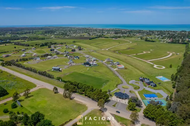 Terreno en venta en LOS ACANTILADOS