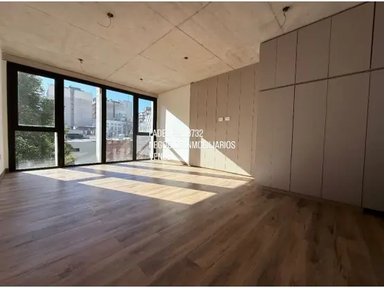 Departamento de 1 ambiente en venta en ESTACION TERMINAL (ALDREY)