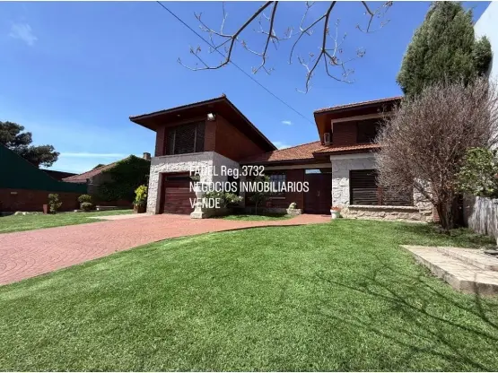 Casa de 5 ambientes en venta en COLINAS DE PERALTA RAMOS
