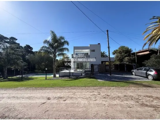 Casa de 3 ambientes en venta en SIERRA DE LOS PADRES