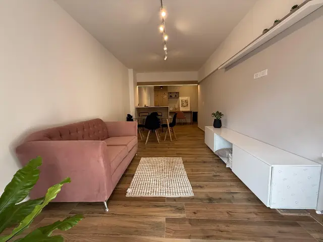 Departamento de 4 ambientes en venta en ESTACION TERMINAL (ALDREY)