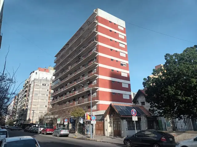 Departamento de 3 ambientes en venta en AREA CENTRO