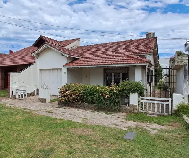 Casa de 3 ambientes en venta en FARO NORTE