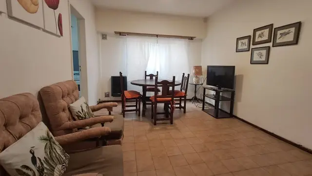 Departamento de 2 ambientes en alquiler en Centro