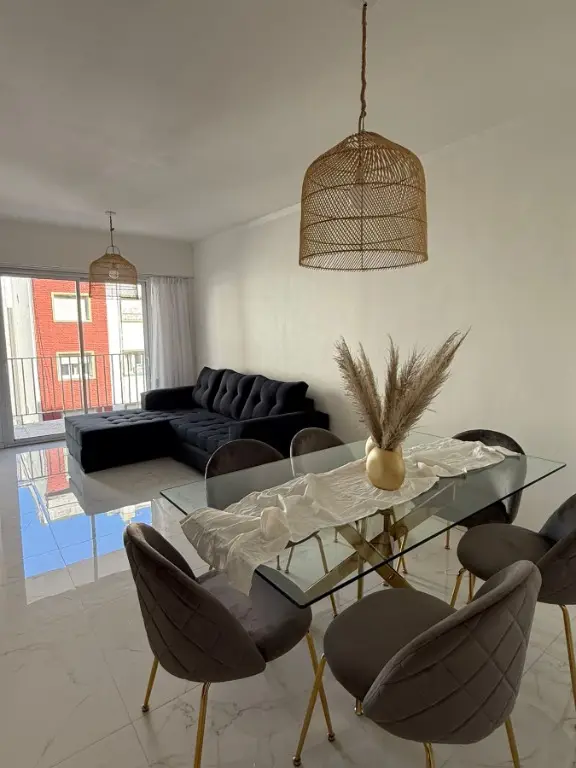 Departamento de 4 ambientes en venta en Centro
