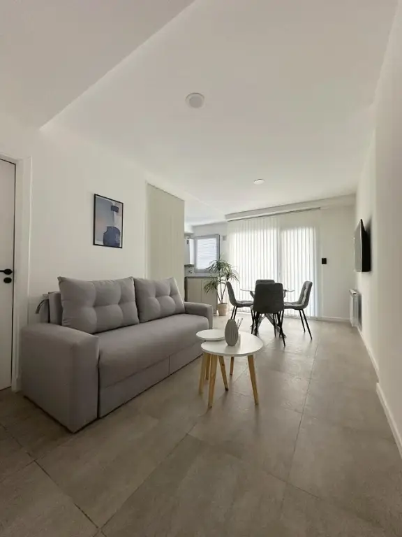 Departamento de 2 ambientes en venta en ESTACION TERMINAL (ALDREY)