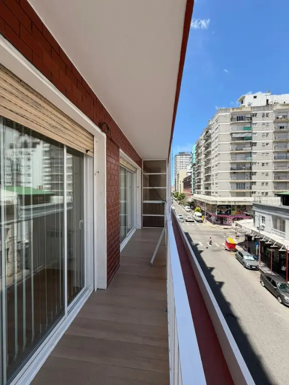 Departamento de 3 ambientes en venta en Centro