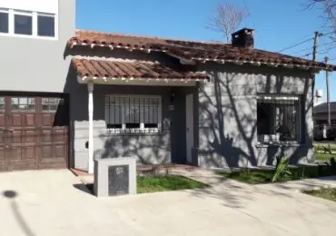 Casa de 3 ambientes en venta en LAS LILAS