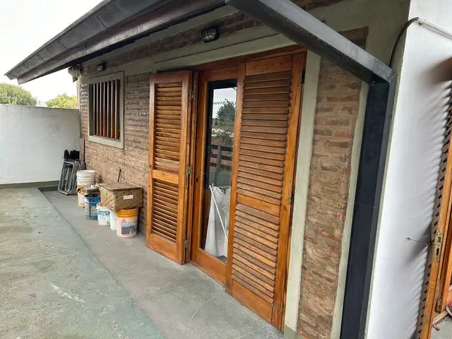Casa de 4 ambientes en venta en LAS AVENIDAS