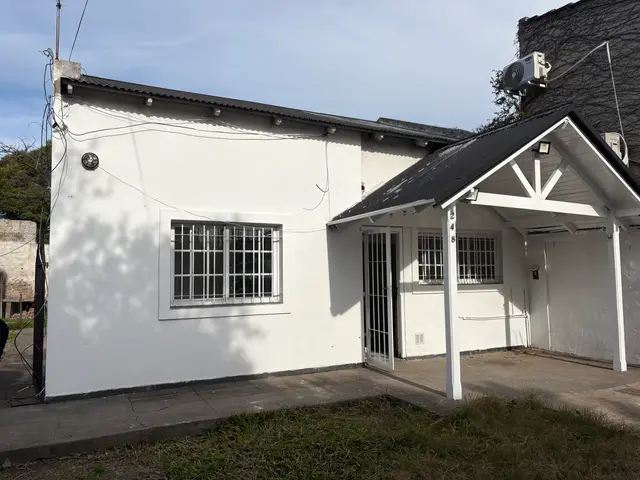 Casa de 3 ambientes en alquiler en Mar del Plata