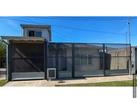 Casa de 3 ambientes en venta en 9 de Julio