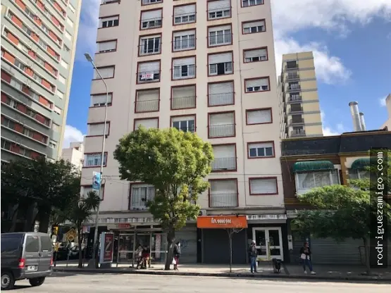 Departamento de 5 ambientes en venta en Centro