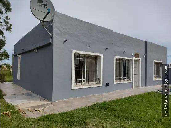 Casa de 2 ambientes en venta en Camet