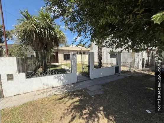 Casa de 3 ambientes en venta en Mar del Plata