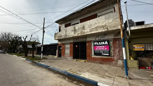 Local de 14 ambientes en venta en RIVADAVIA BERNARDINO