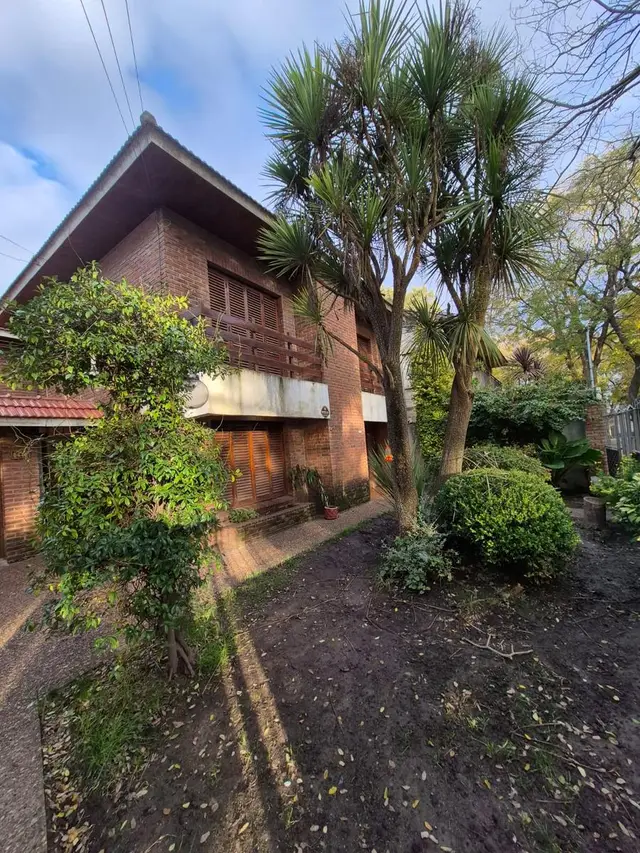 Casa de 3 ambientes en venta en BOSQUE ALEGRE