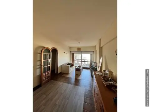 Departamento de 2 ambientes en venta en Centro