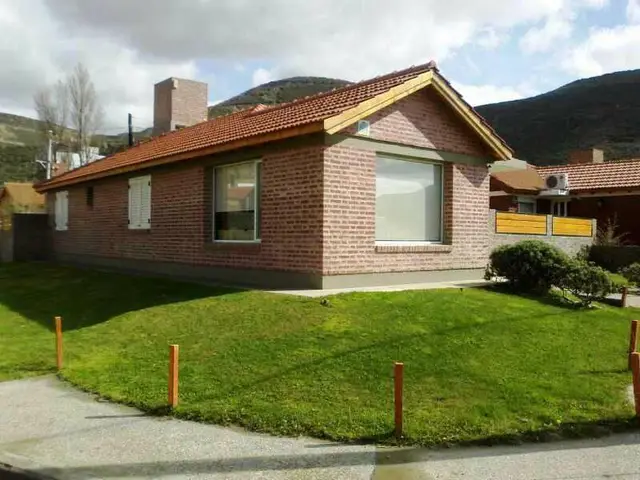 Casa de 3 ambientes en venta en FRAY LUIS BELTRAN