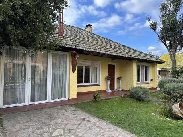 Casa de 3 ambientes en venta en SIERRA DE LOS PADRES