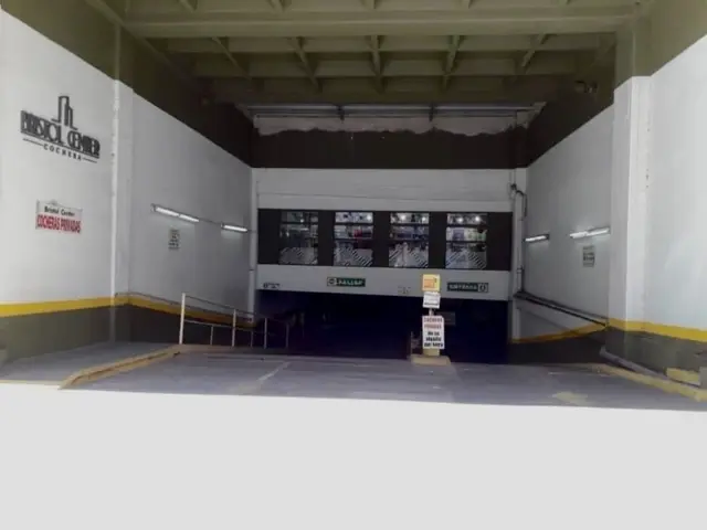Cochera en venta en Centro