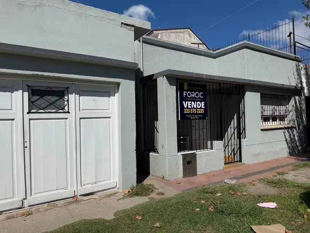 Casa de 2 ambientes en venta en RIVADAVIA BERNARDINO