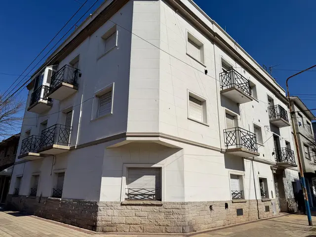 Departamento de 3 ambientes en venta en San José