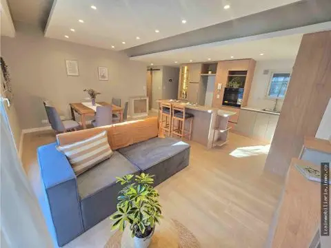 Departamento de 4 ambientes en venta en Centro
