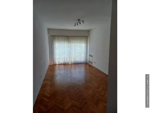 Departamento de 3 ambientes en alquiler en Centro