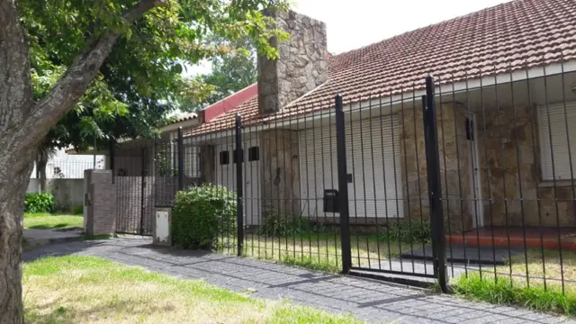 Casa de 4 ambientes en venta en PUNTA MOGOTES