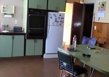 Casa de 5 ambientes en venta en VILLA PRIMERA