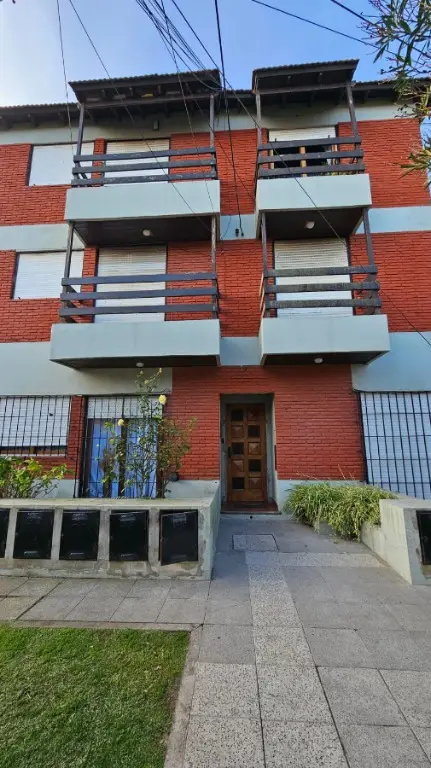 Departamento de 2 ambientes en venta en PUNTA MOGOTES