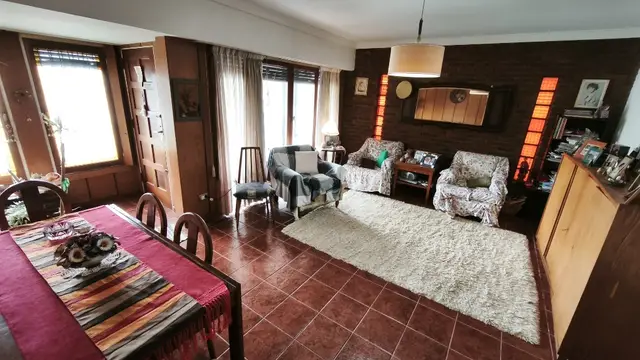 Casa de 5 ambientes en venta en VILLA PRIMERA