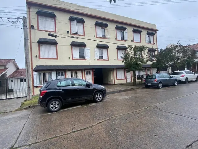 PH de 2 ambientes en venta en VILLA PRIMERA