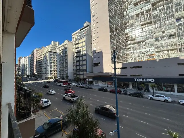 Departamento de 4 ambientes en venta en Centro