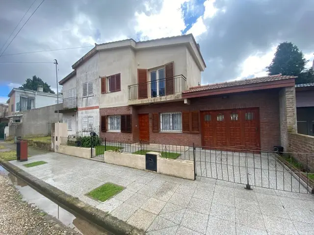 Casa de 4 ambientes en venta en Mar del Plata