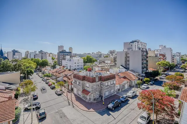 Departamento de 4 ambientes en venta en ESTACION TERMINAL (ALDREY)